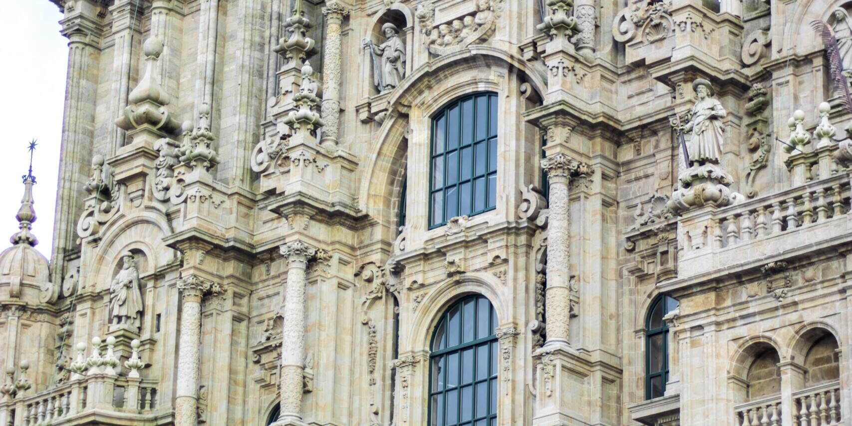 Las Fachadas de la Catedral
